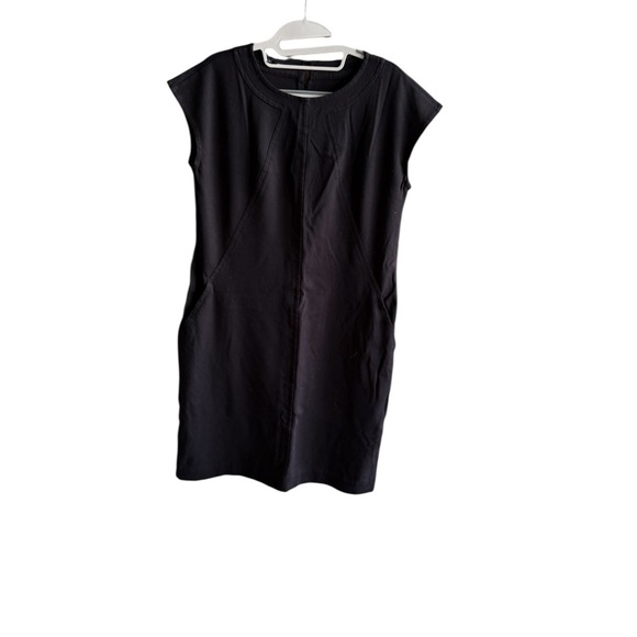 Marimekko Black Sheath Mini Dress Crew Neck - Picture 1 of 10